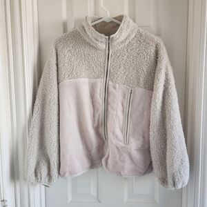 Lush Teddy Zip Up Jacket Cream Size S NWT
